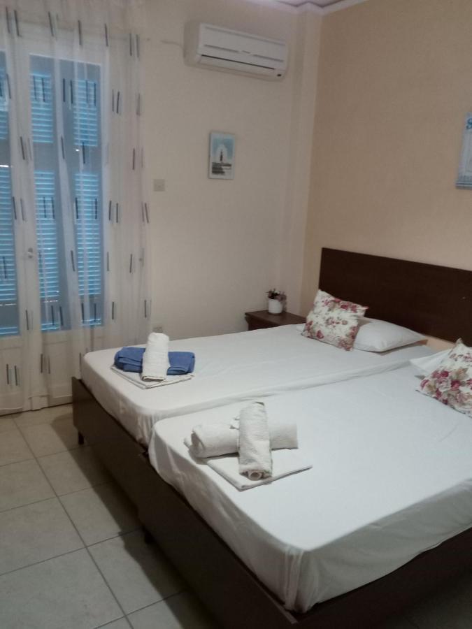 Agnes Rooms Kini Exteriör bild